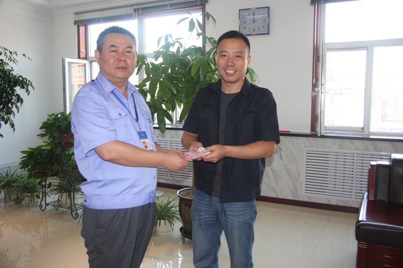 1475987162827501.jpg IMG_9797_副本.jpg